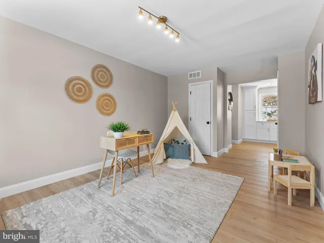 $399,900 | 302 Cornell Avenue, Stratford, NJ 08084