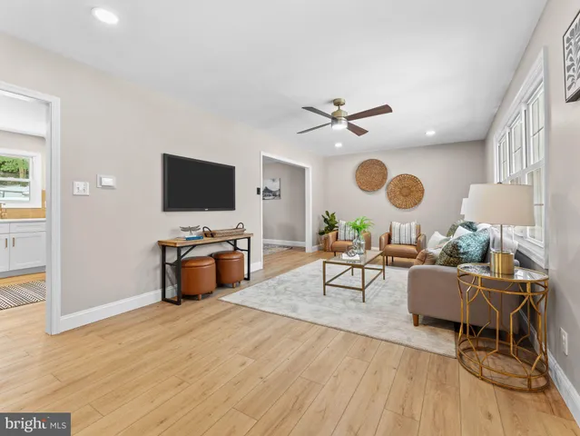 $399,900 | 302 Cornell Avenue, Stratford, NJ 08084