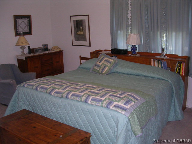 311 Haven Beach Road Moon, VA 23119 - Photo 16 of 34