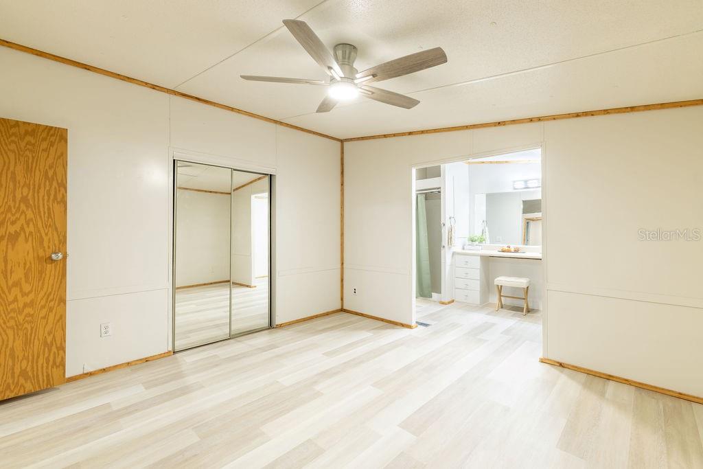 9591 Northeast 87 Place Bronson, FL 32621 - Photo 31 of 92