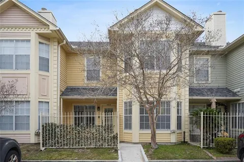 $229,000 | 1602 Audubon Trace, Unit 1602, Jefferson, LA 70121