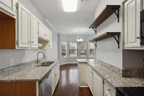 $224,000 | 1602 Audubon Trace, Unit 1602, Jefferson, LA 70121