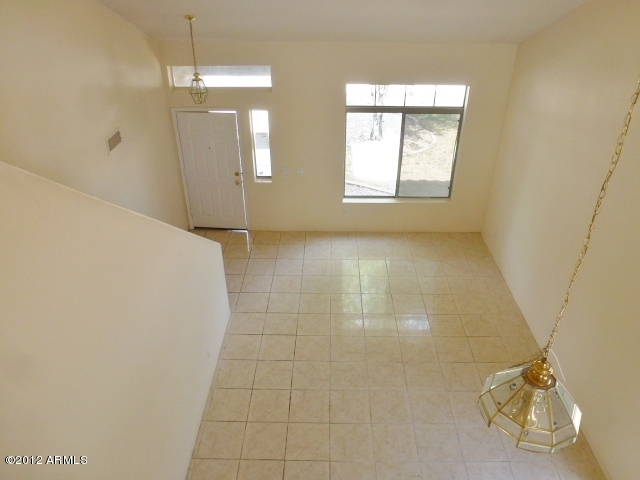 8625 West Hatcher Road Peoria, AZ 85345 - Photo 22 of 45 023-300850 - Living Room 3