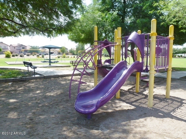 8625 West Hatcher Road Peoria, AZ 85345 - Photo 44 of 45 023-300850 - Playground