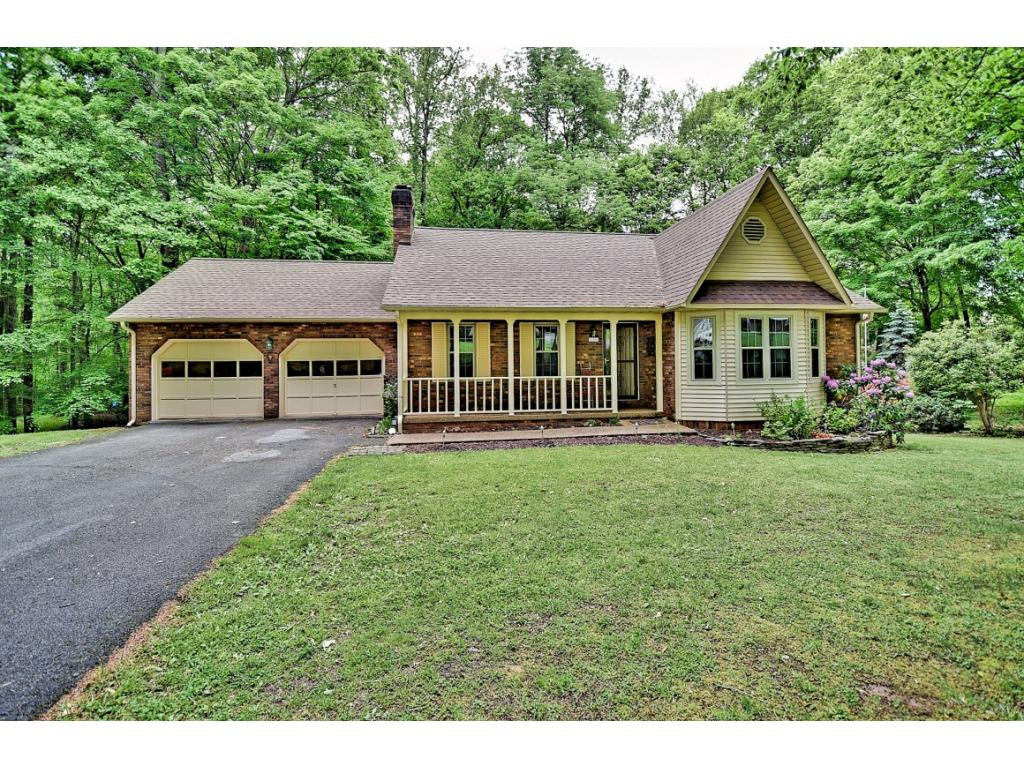 156 Springbrook Road Unicoi, TN 37692 - Photo 2 of 31 Photo 2
