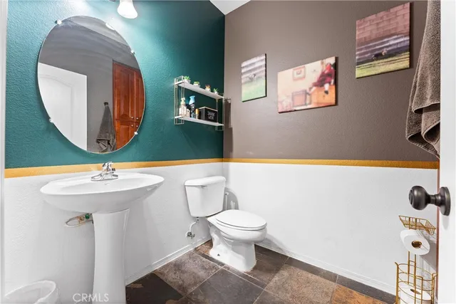 $615,000 | 7933 Shadow Trails Lane, Jurupa Valley, CA 92509