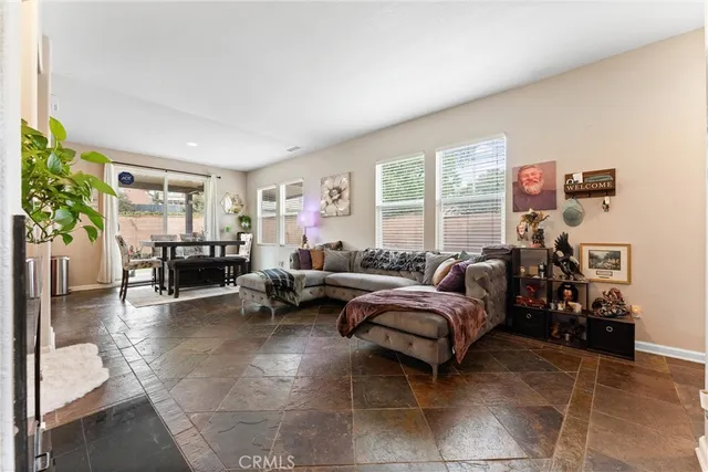 $615,000 | 7933 Shadow Trails Lane, Jurupa Valley, CA 92509