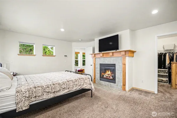 $549,900 | 19736 99th St Court East, Bonney Lake, WA 98391