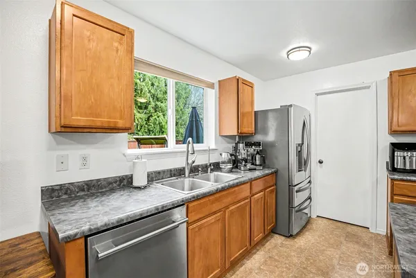 $549,900 | 19736 99th St Court East, Bonney Lake, WA 98391