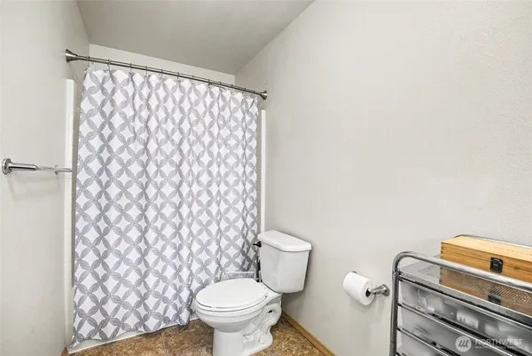 $549,900 | 19736 99th St Court East, Bonney Lake, WA 98391