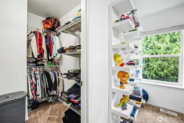 $549,900 | 19736 99th St Court East, Bonney Lake, WA 98391