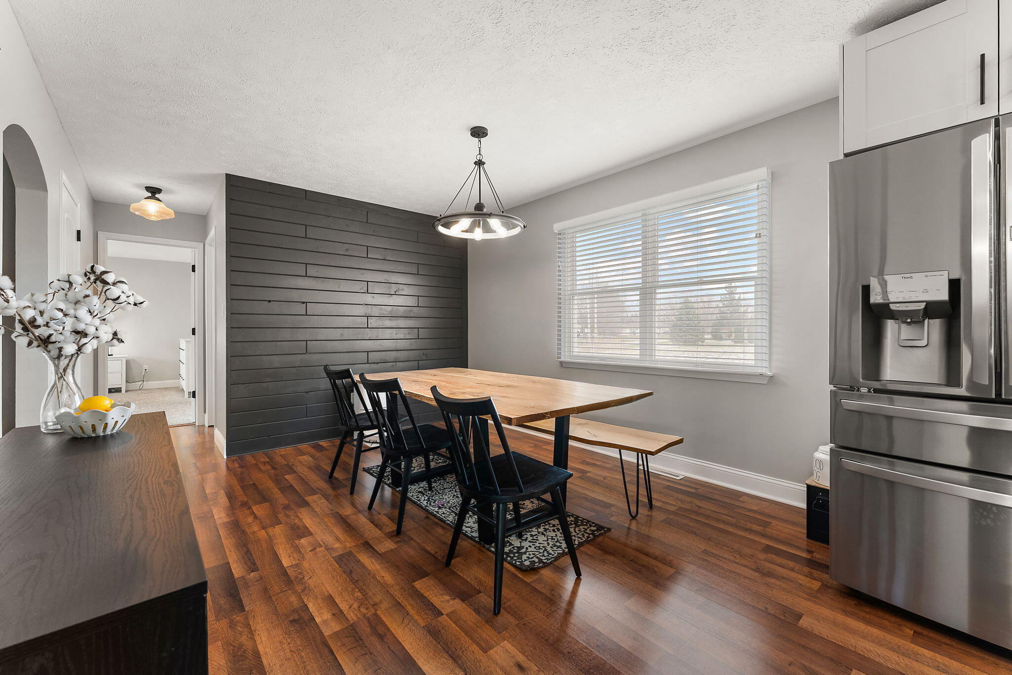 897 Jane Avenue Chesterton, IN 46304 - Photo 11 of 40 a dining room with furniture and window