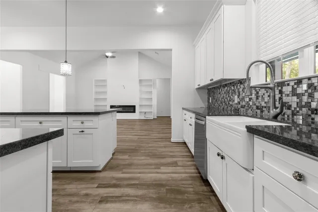 $699,000 | 16735 Azalea Lane, Plantersville, TX 77363