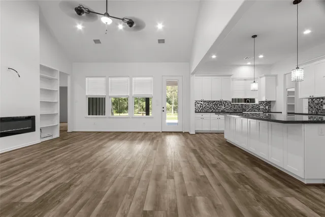 $699,000 | 16735 Azalea Lane, Plantersville, TX 77363