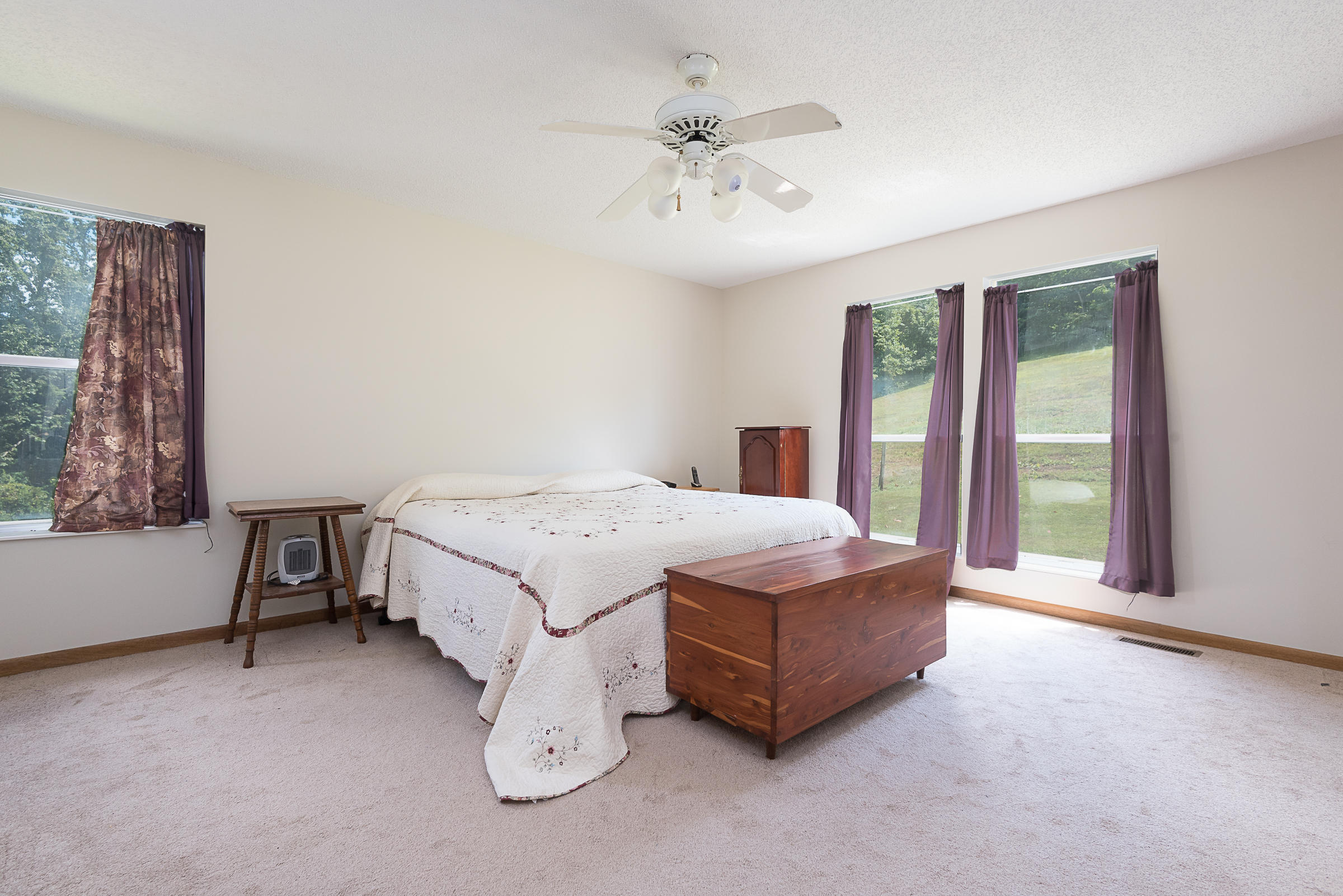 643 Mahoney Road Oliver Springs, TN 37840 - Photo 11 of 34 Master Bedroom