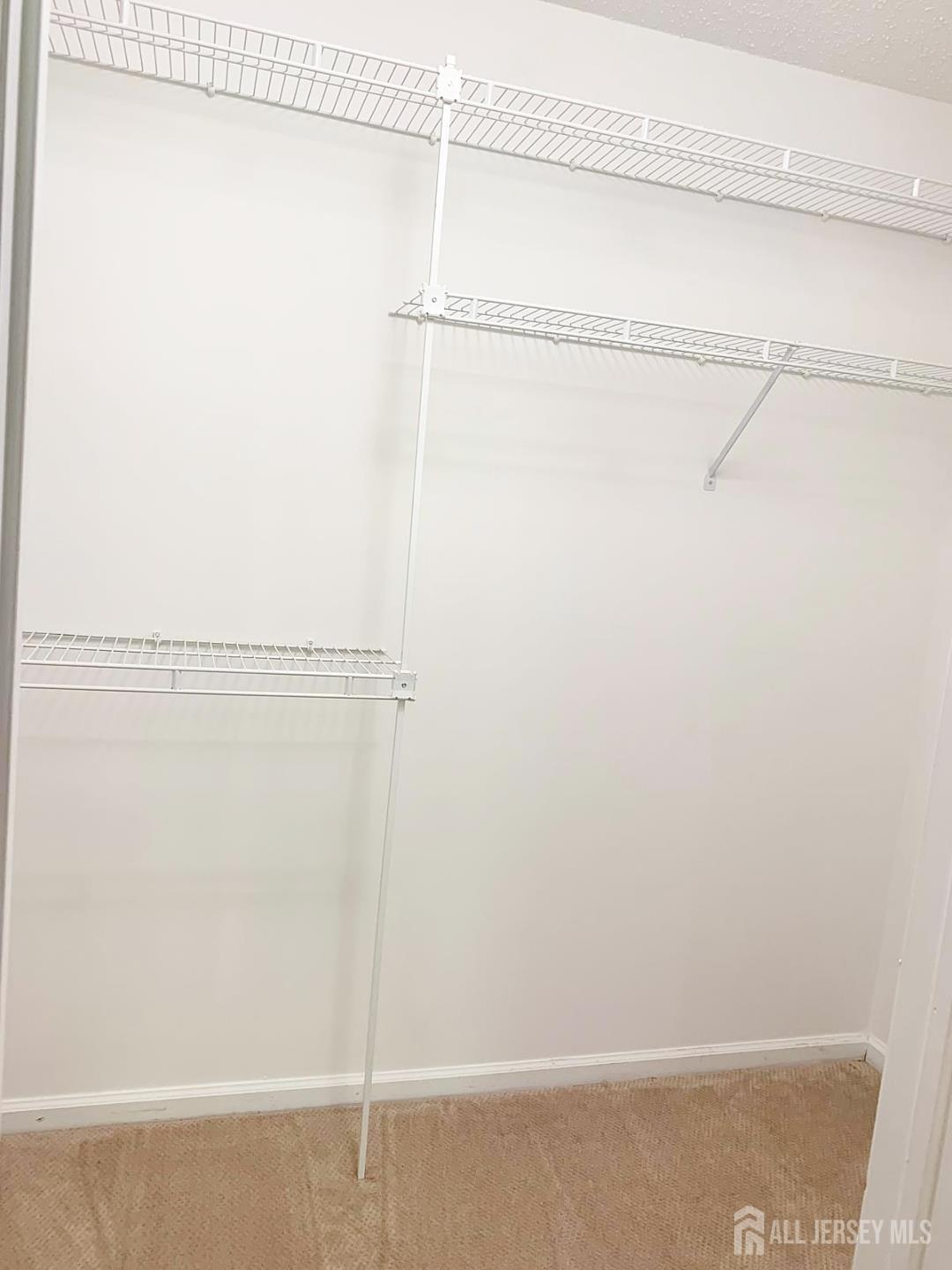 201 Prestwick Way Edison, NJ 08820 - Photo 7 of 21