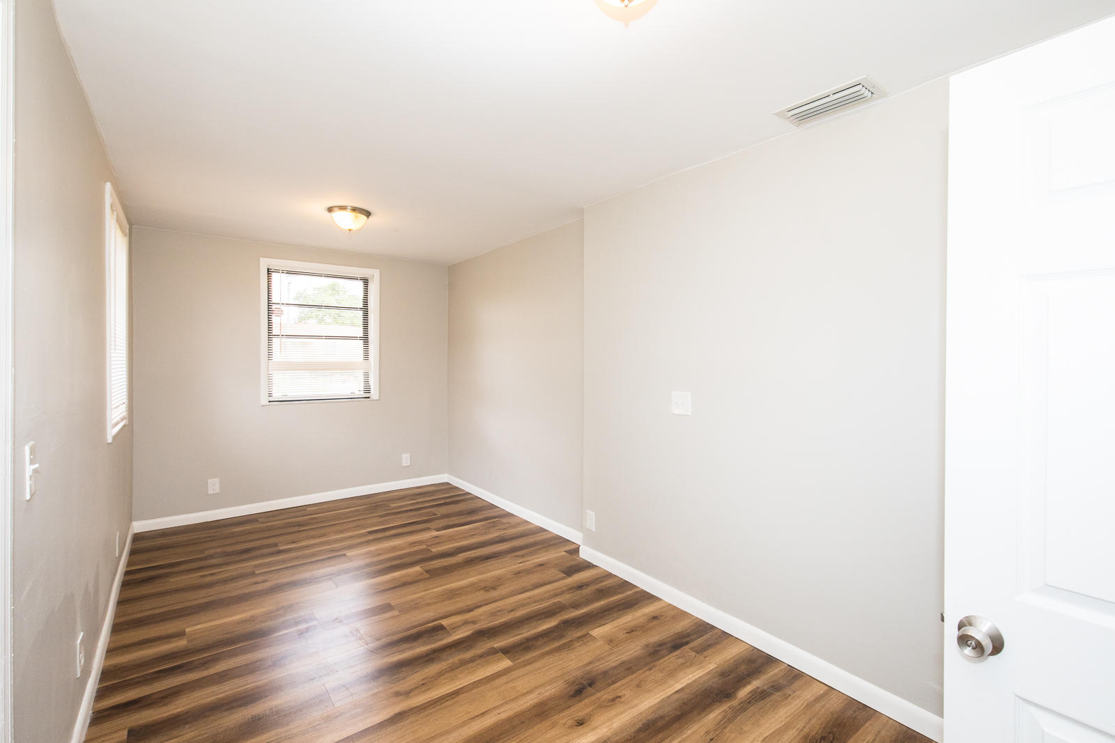421 West 25th Street Riviera Beach, FL 33404 - Photo 24 of 28 421 W 25th St