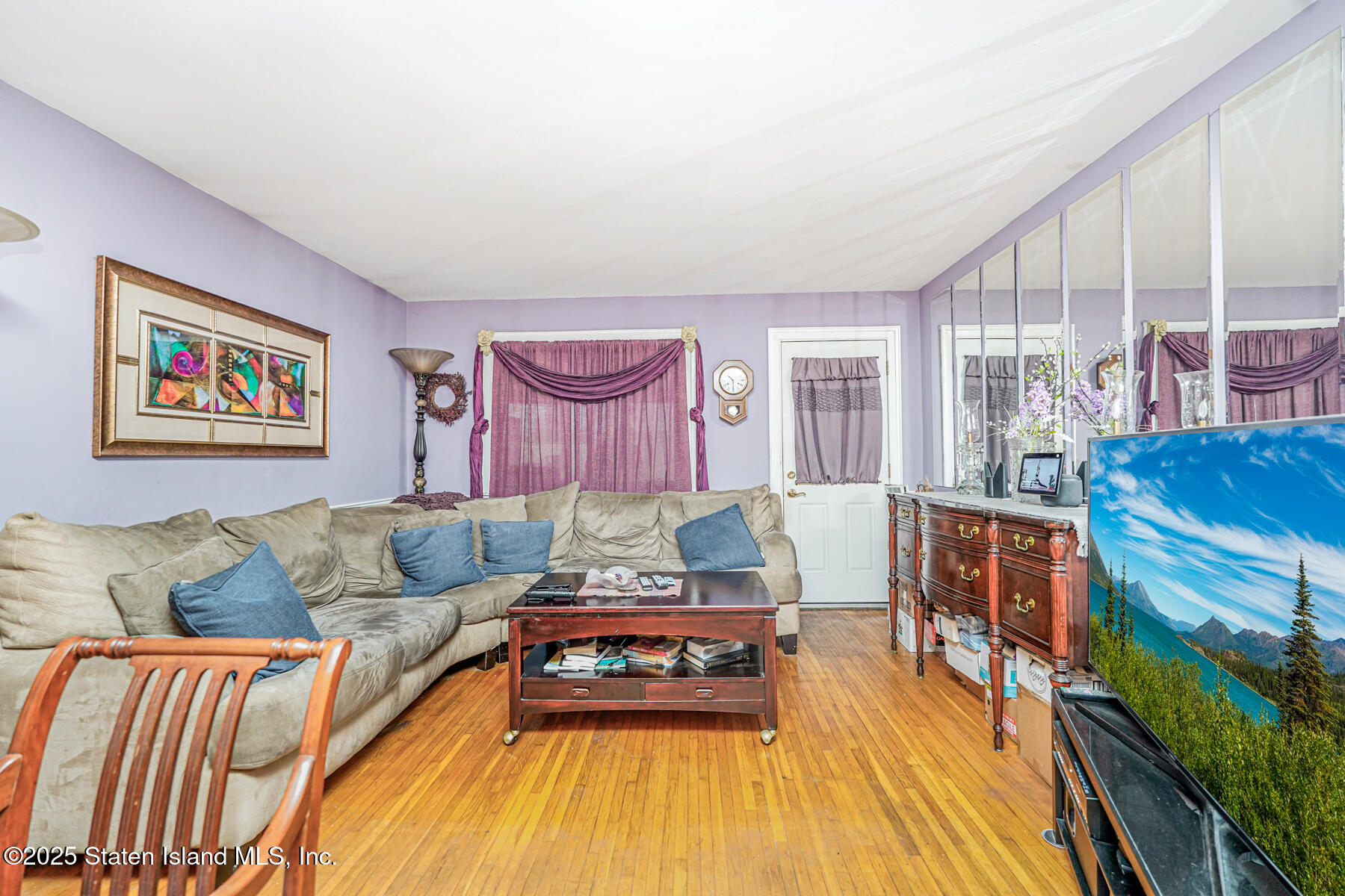 220 Woodrow Road Staten Island, NY 10312 - Photo 4 of 15 Photo May 22 2025, 10 12 18 PM