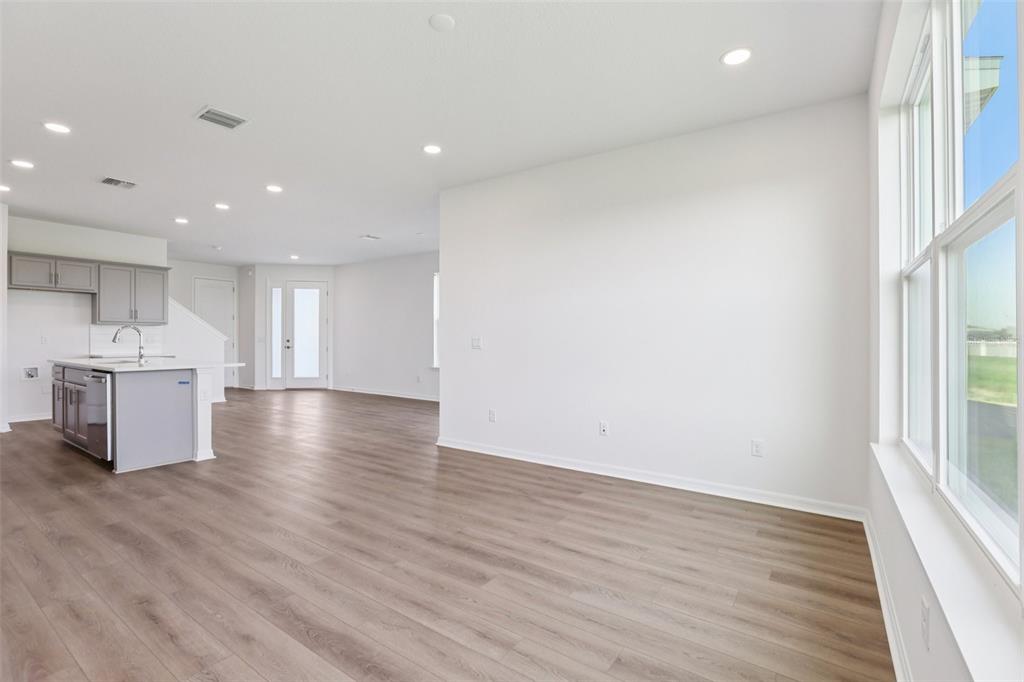 31445 Spanish Msn Road San Antonio, FL 33576 - Photo 15 of 61