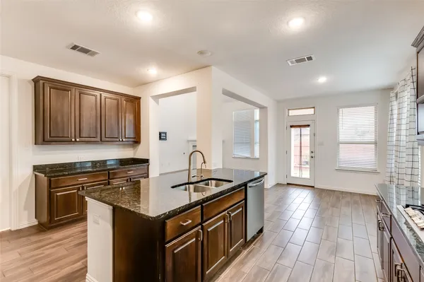 $2,400 | 2908 Consuelo Way, Round Rock, TX 78665