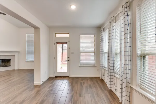 $2,400 | 2908 Consuelo Way, Round Rock, TX 78665