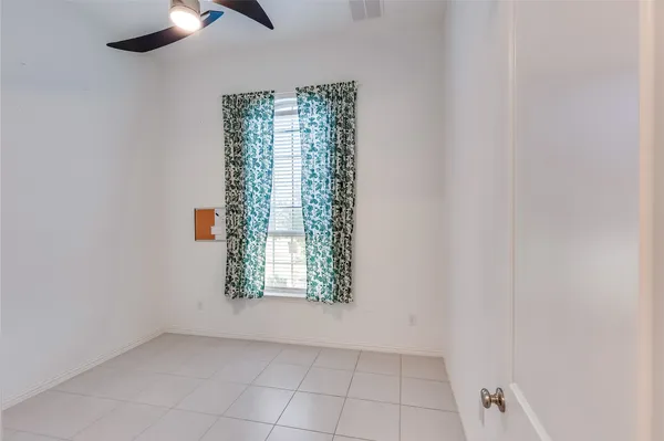 $2,400 | 2908 Consuelo Way, Round Rock, TX 78665