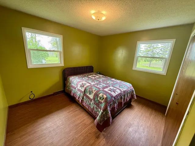 $245,000 | 68680 470th Street, Fairfax, MN 55332