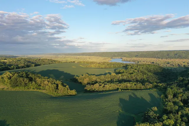 $3,150,000 | 33759 Cottontail Lane, Wauzeka, WI 53826