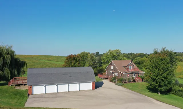 $3,150,000 | 33759 Cottontail Lane, Wauzeka, WI 53826