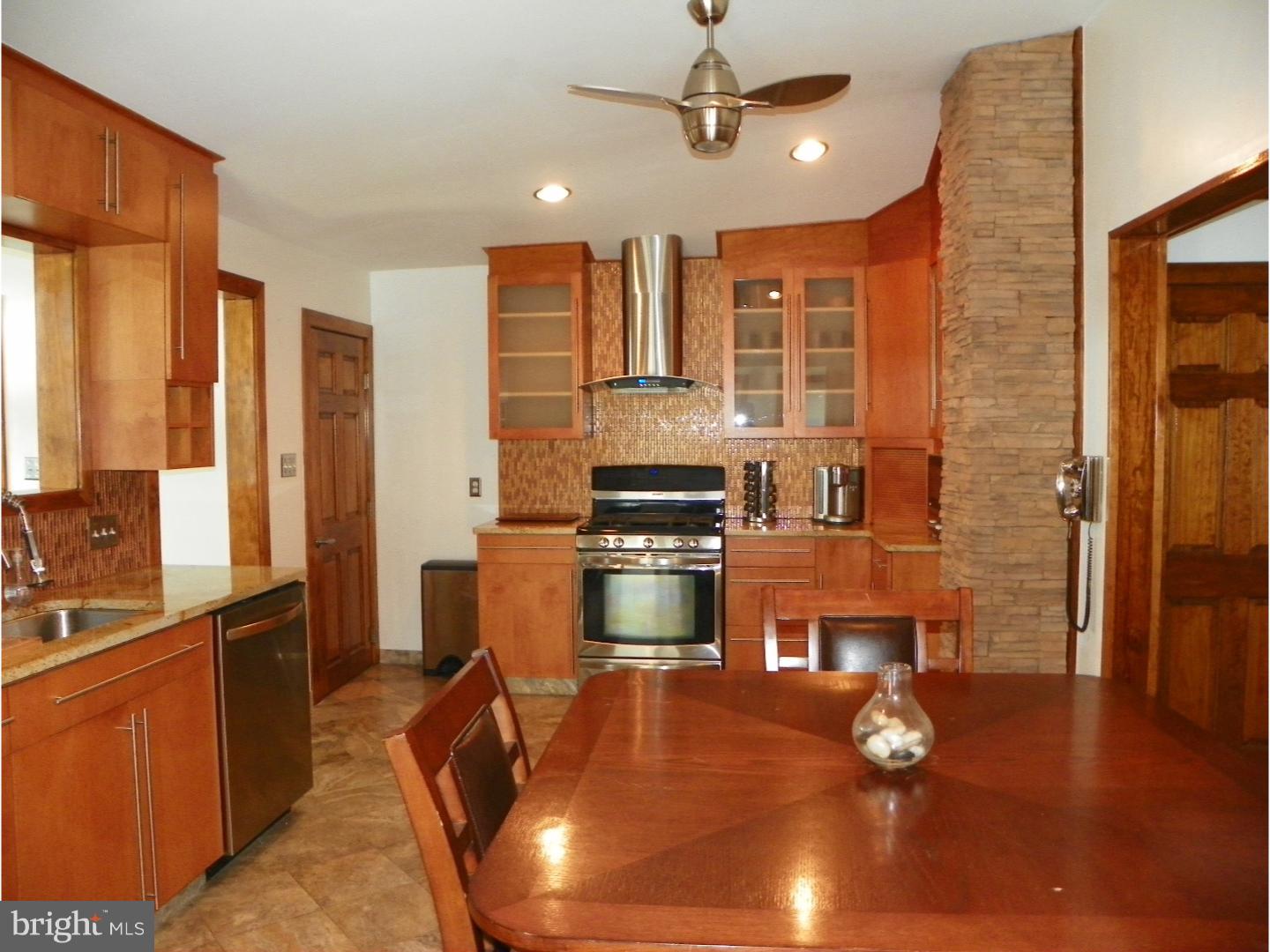 696 Hardingville Road Monroeville, NJ 08343 - Photo 5 of 25