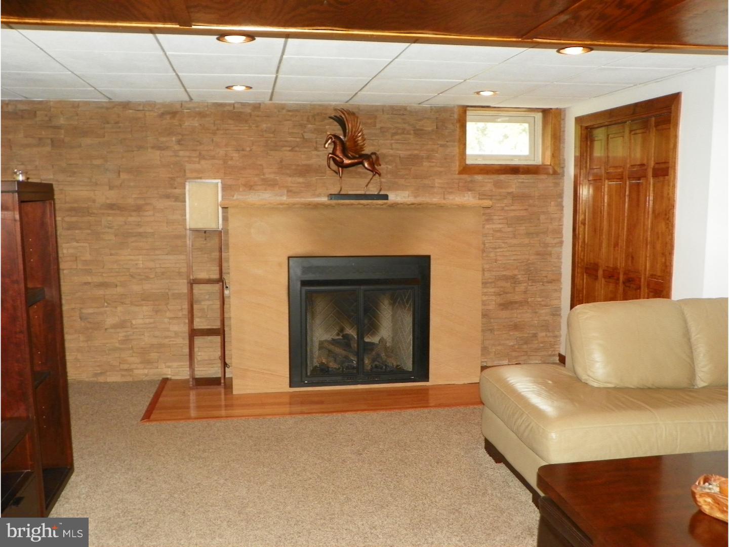 696 Hardingville Road Monroeville, NJ 08343 - Photo 9 of 25