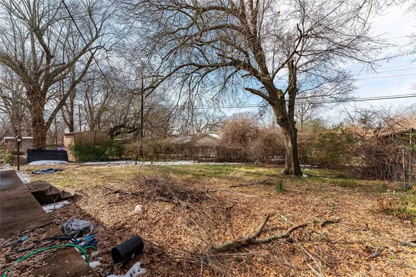 $210,000 | 980 29th Street Southeast, Paris, TX 75460