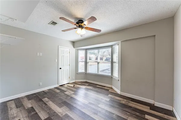 $210,000 | 980 29th Street Southeast, Paris, TX 75460