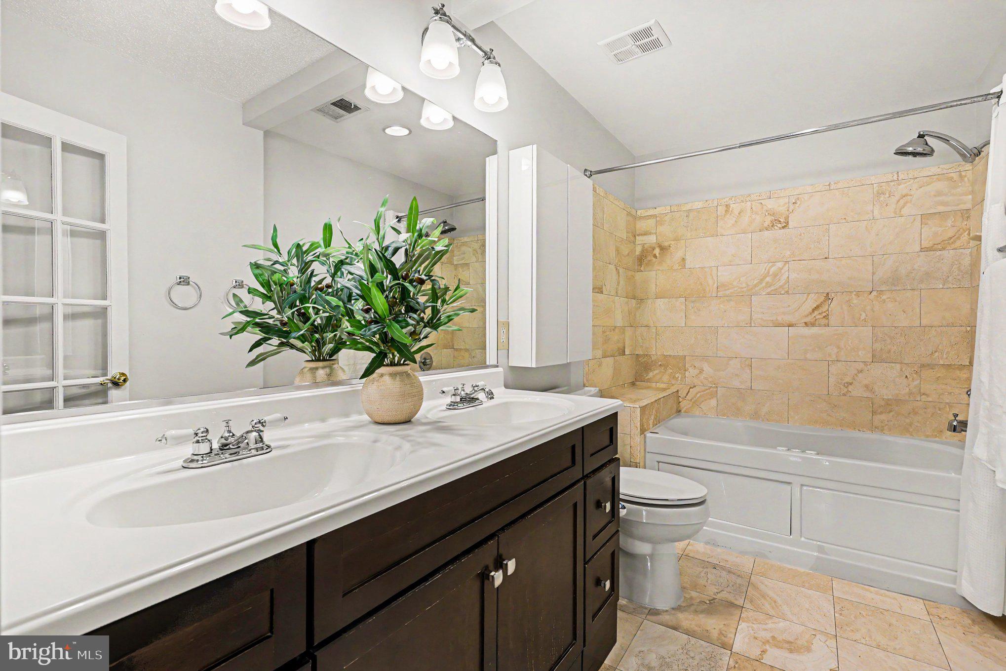 1927 Villaridge Drive Reston, VA 20191 - Photo 19 of 24