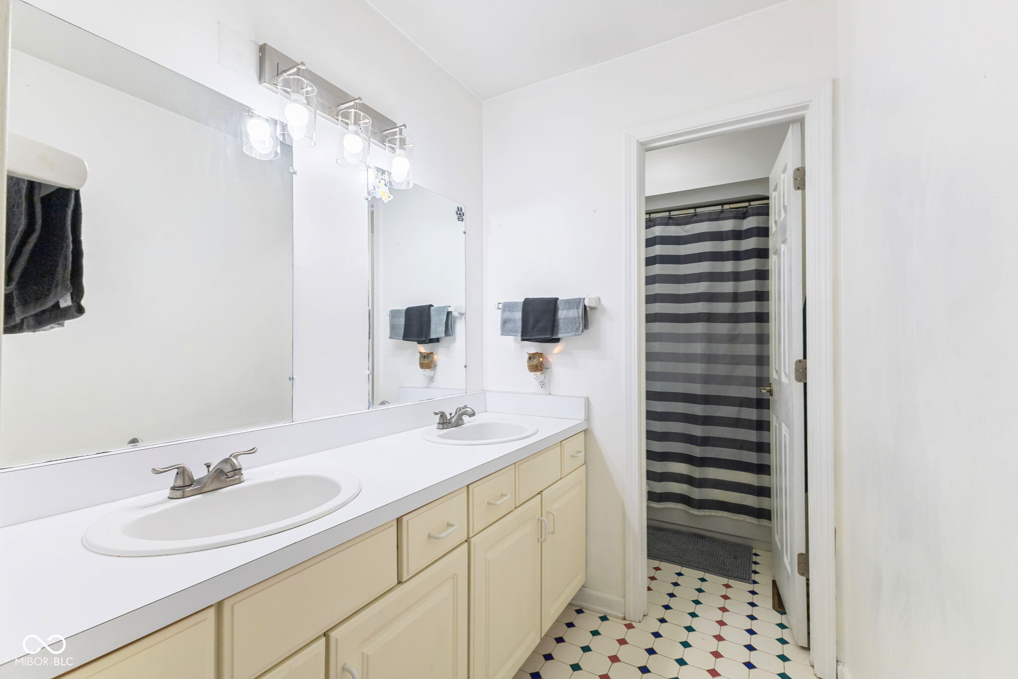 1439 East McKenzie Road Greenfield, IN 46140 - Photo 23 of 36