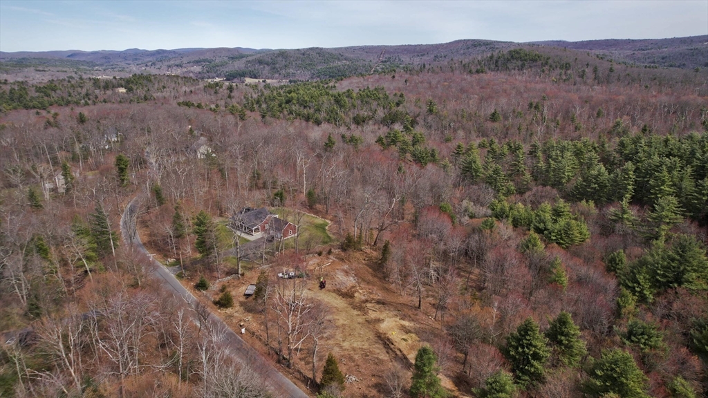 11 V Old Reed Road Monson, MA 01057 - Photo 3 of 8