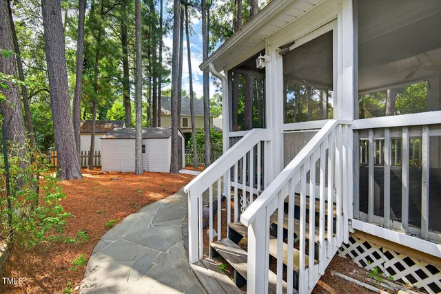 $419,500 | 8825 Kirkstall Court, Raleigh, NC 27615