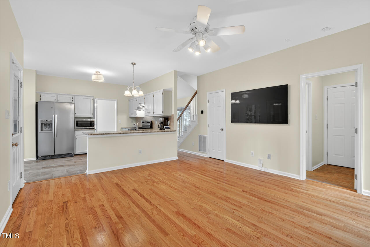 8825 Kirkstall Court Raleigh, NC 27615 - Photo 8 of 49 FR2