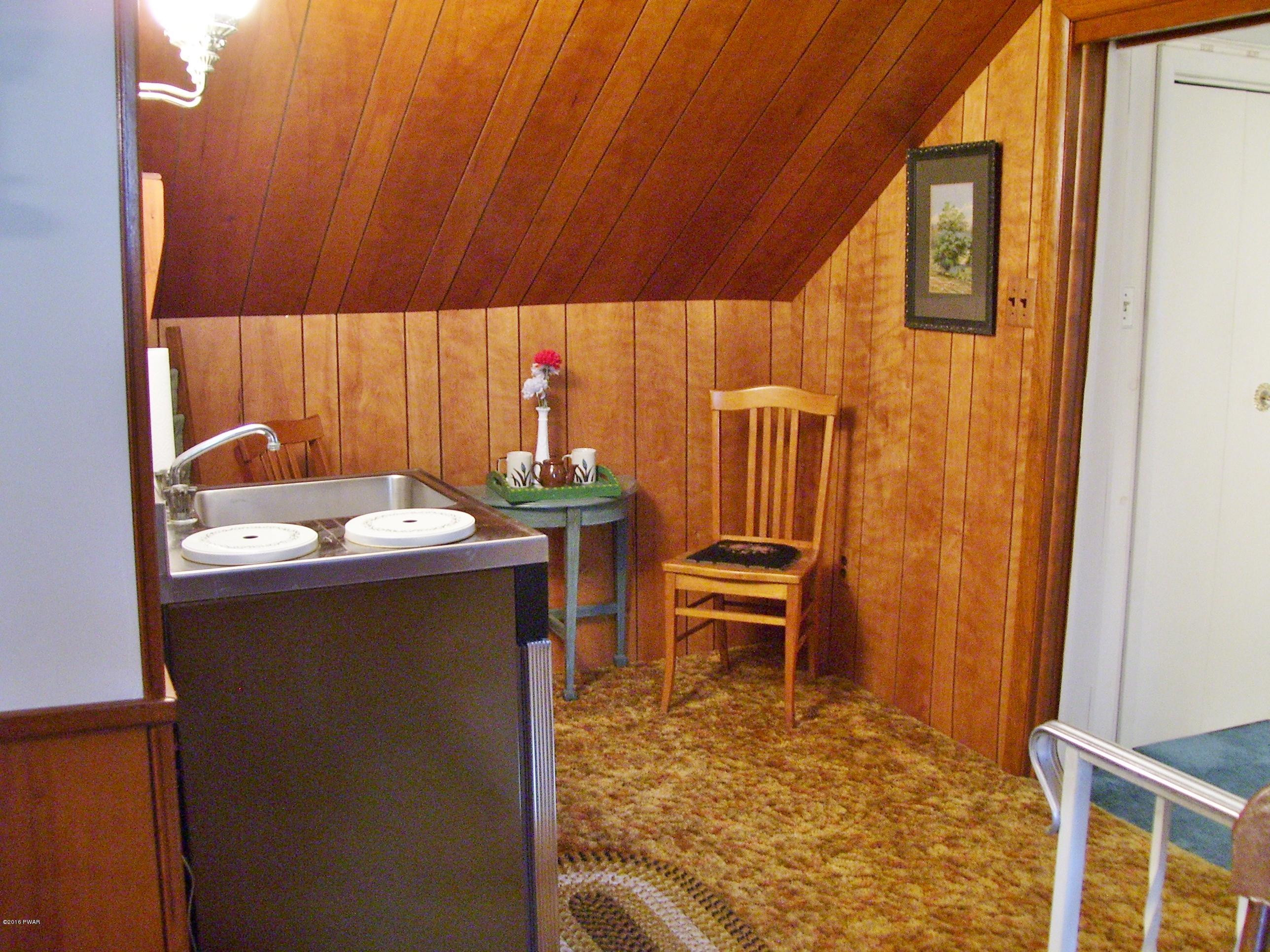 946 Main Street Newfoundland, PA 18445 - Photo 28 of 57