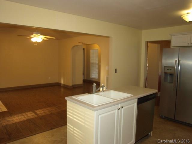 2745 Beechwood Road Denver, NC 28037 - Photo 11 of 23 Gallery Image 11