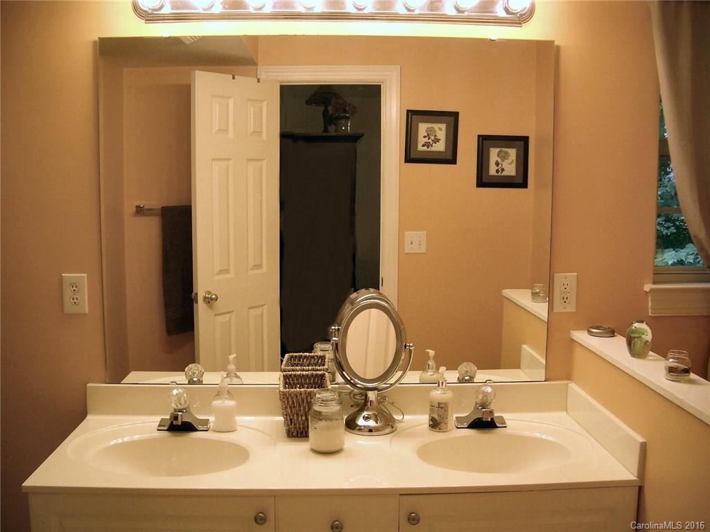 2745 Beechwood Road Denver, NC 28037 - Photo 16 of 23 Gallery Image 16