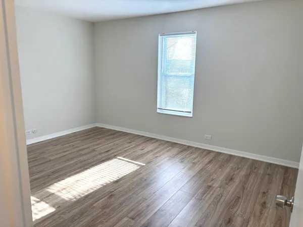 $227,000 | 5101 Carriageway Drive, Unit 201, Rolling Meadows, IL 60008
