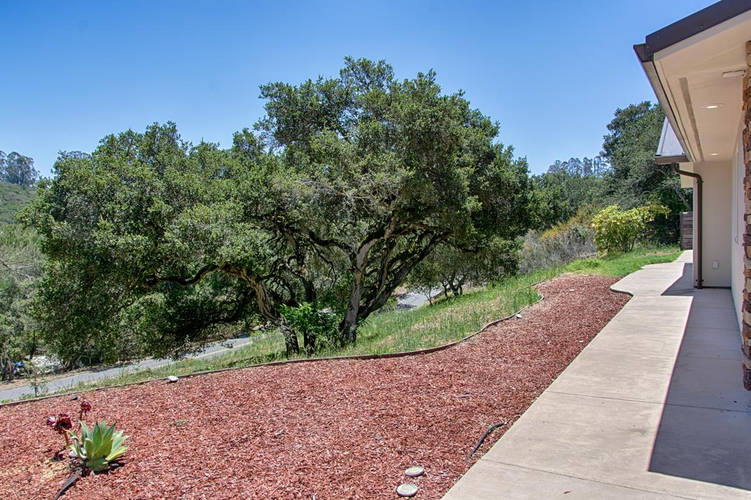 425 Echo Valley Road Salinas, CA 93907 - Photo 24 of 60
