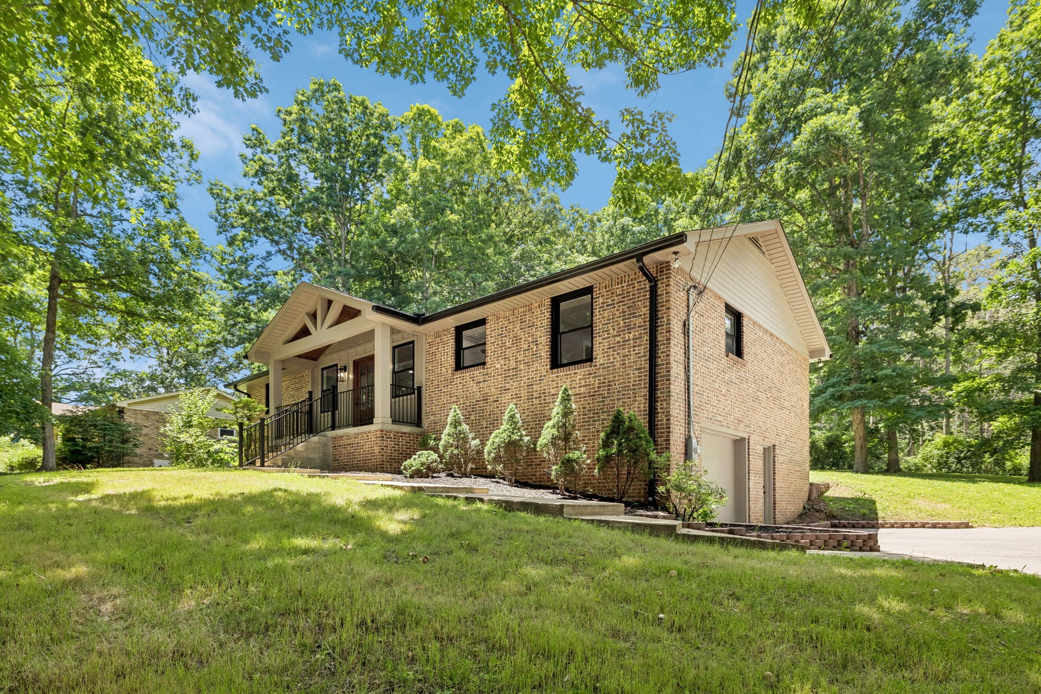 122 Payne Springs Road Dickson, TN 37055 - Photo 4 of 65