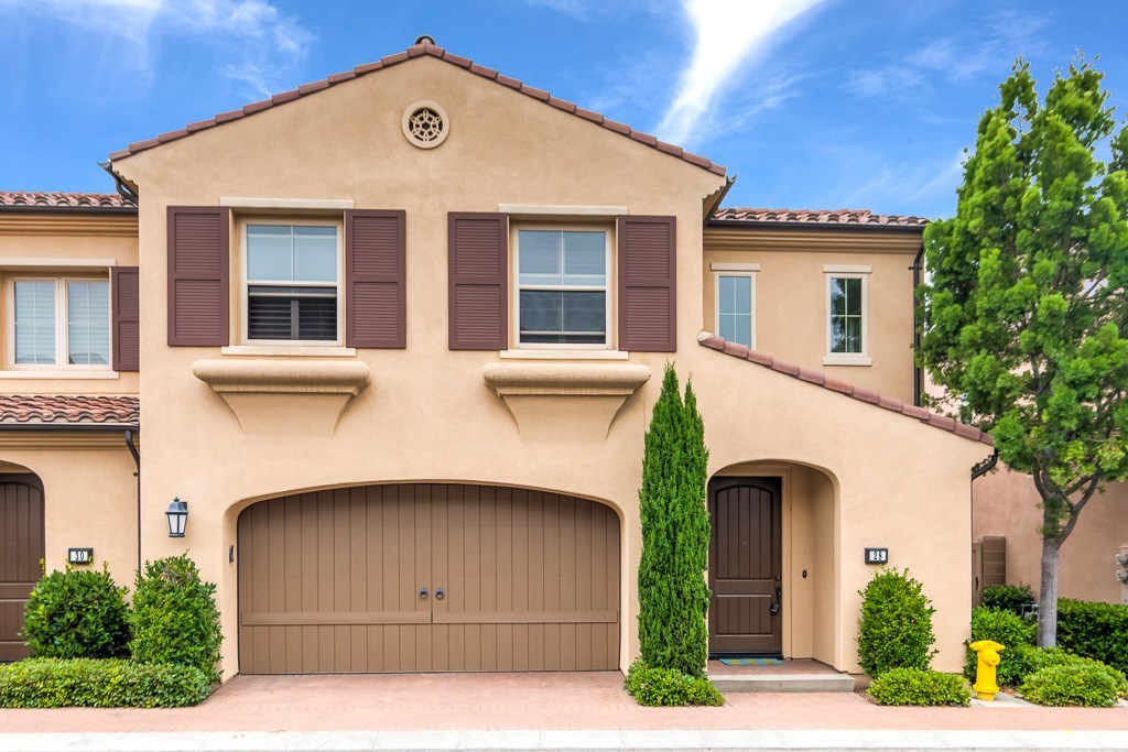 28 Shellbark Irvine, CA 92618 - Photo 1 of 38 Gallery Image 1