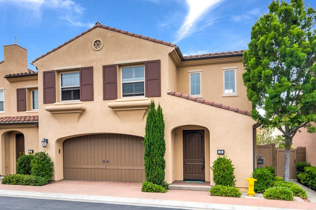 28 Shellbark Irvine, CA 92618 - Photo 2 of 38 Gallery Image 2