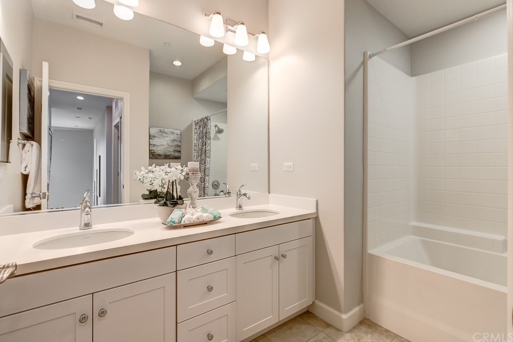 28 Shellbark Irvine, CA 92618 - Photo 31 of 38 Gallery Image 31