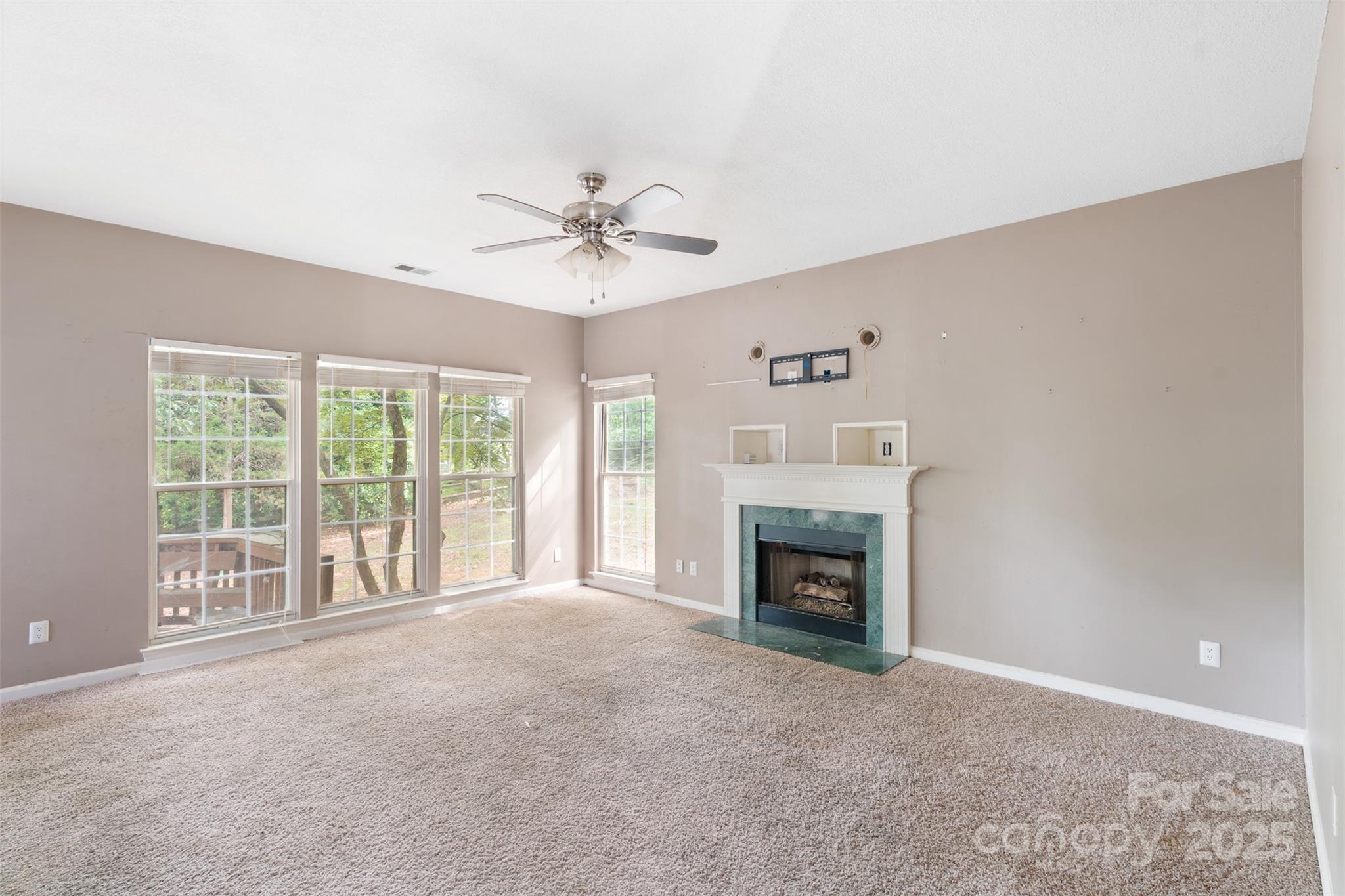 2608 Yarrow Road Charlotte, NC 28213 - Photo 13 of 37 Gallery Image 13