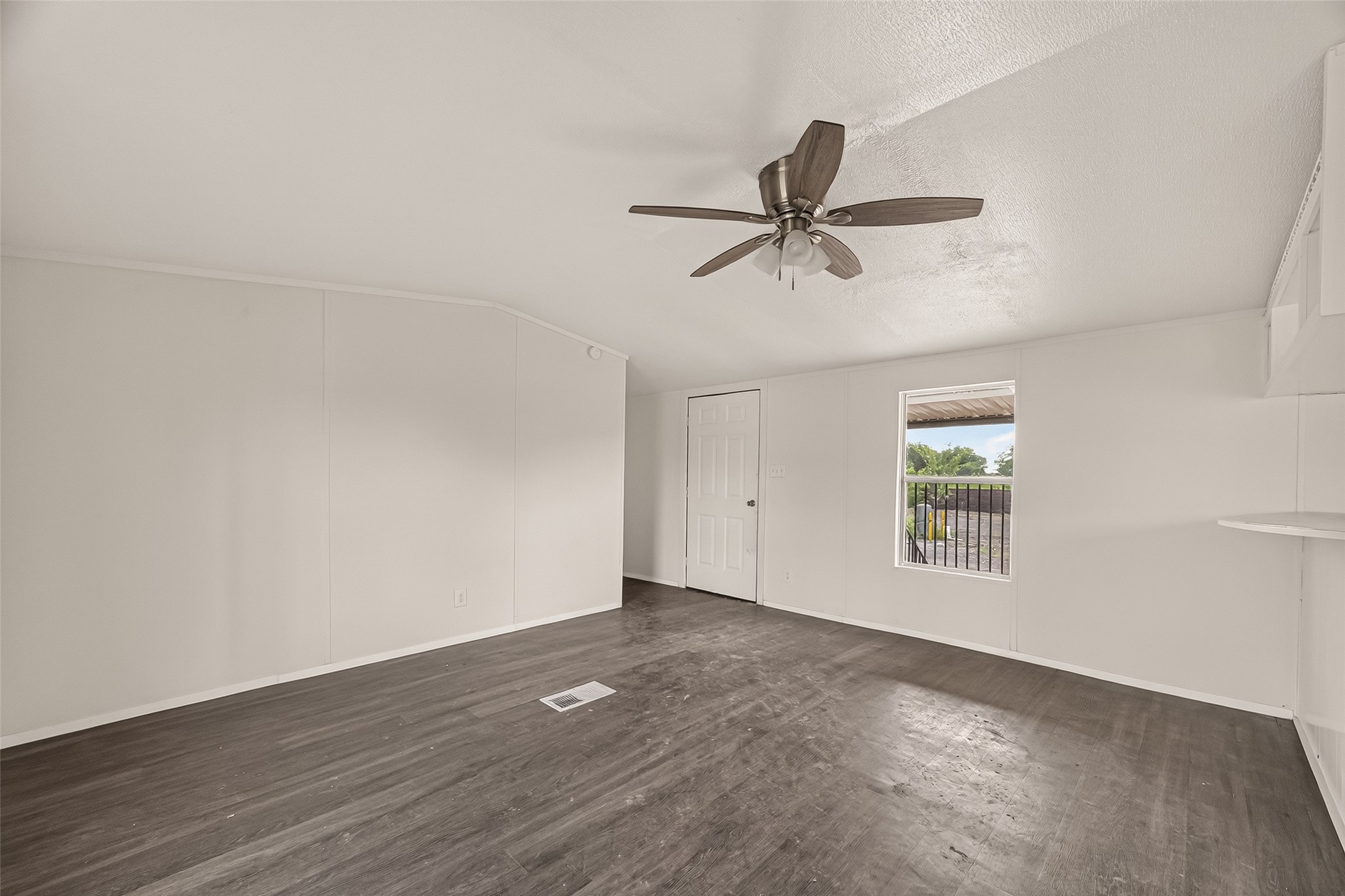 12911 Unison Road Houston, TX 77044 - Photo 9 of 43