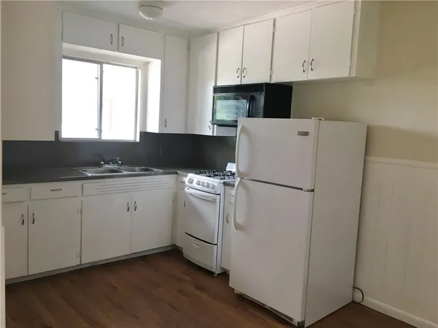 $1,195 | 926 East Dean Keeton Street, Unit 205, Austin, TX 78705